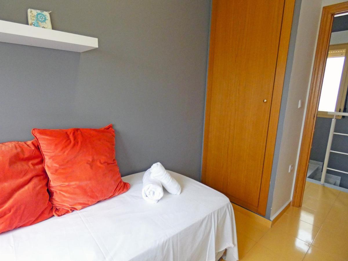 Anacasa Avinyo Sector 5 Ap121 Appartement Oliva Buitenkant foto